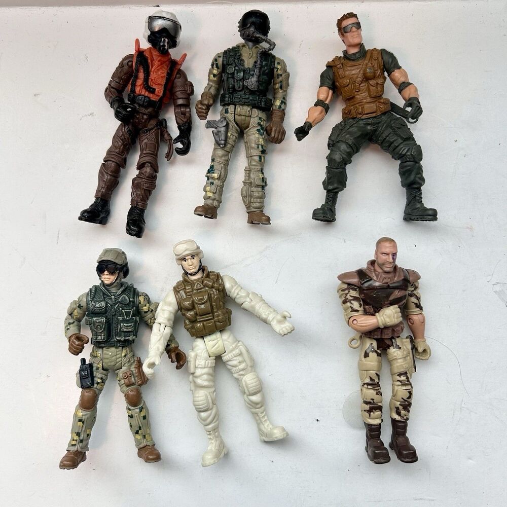 Military Action Figure Soldier Unbranded 3.5” Toy 7 Figure Lot G.I. Joe type